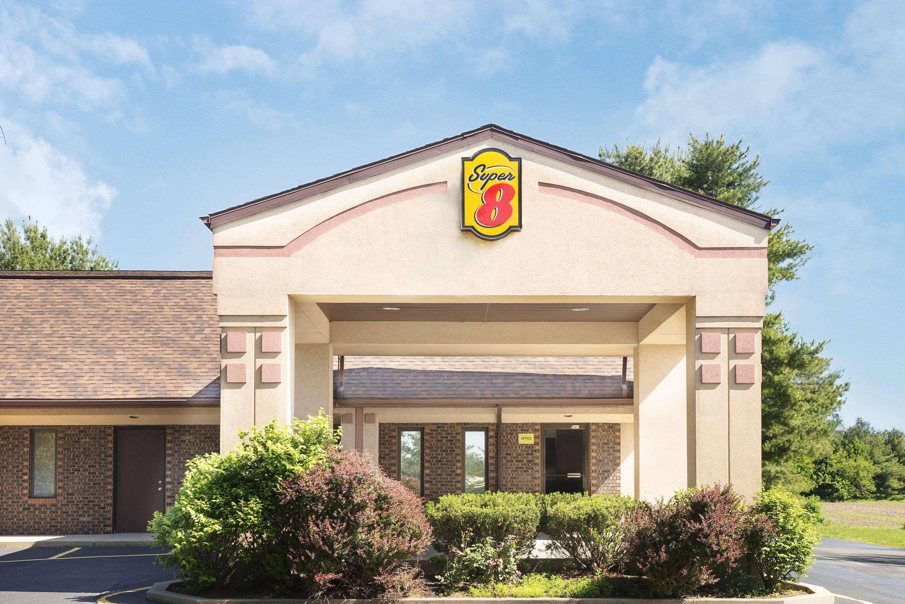 Super 8 By Wyndham Taylorville Il Exterior foto